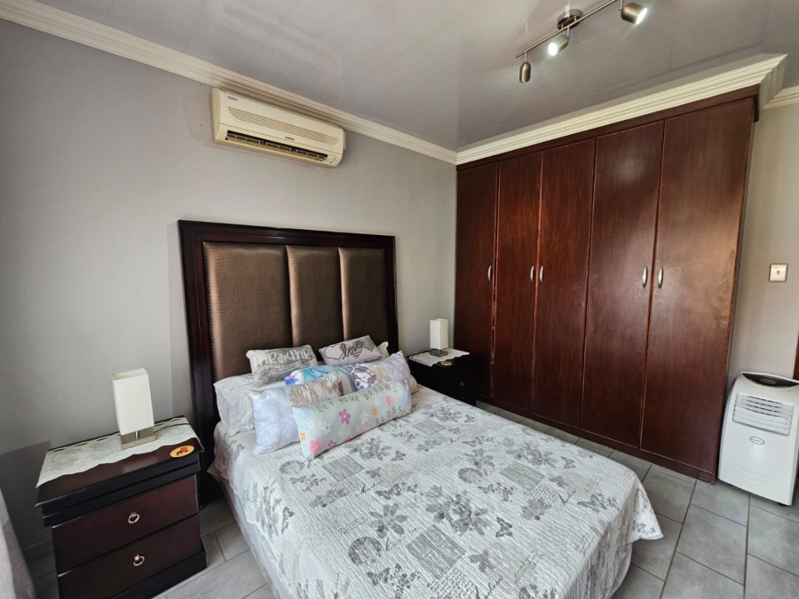 3 Bedroom Property for Sale in Hillcrest Northern Cape